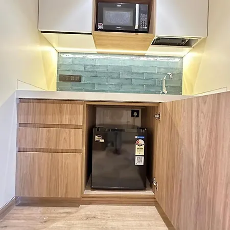 Rudraya Homes - Cozy Premium Serviced Apartments Khar - Next To Bandra Mumbai Exterior photo
