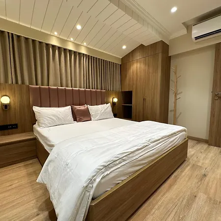 Rudraya Homes - Cozy Premium Serviced Apartments Khar - Next To Bandra Mumbai Exterior photo