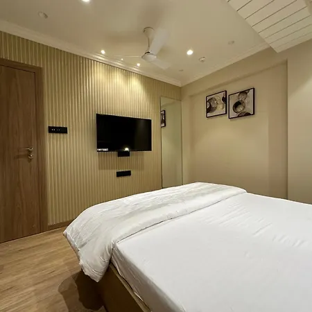 Rudraya Homes - Cozy Premium Serviced Apartments Khar - Next To Bandra Mumbai Exterior photo