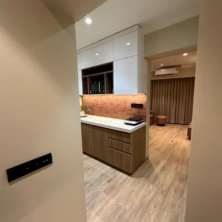 Rudraya Homes - Cozy Premium Serviced Apartments Khar - Next To Bandra Mumbai Exterior photo