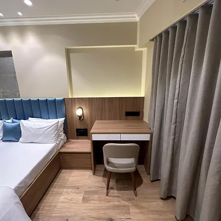 Rudraya Homes - Cozy Premium Serviced Apartments Khar - Next To Bandra Mumbai Exterior photo