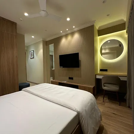 Rudraya Homes - Cozy Premium Serviced Apartments Khar - Next To Bandra Mumbai Exterior photo