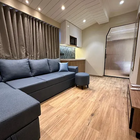 Rudraya Homes - Cozy Premium Serviced Apartments Khar - Next To Bandra Mumbai Exterior photo