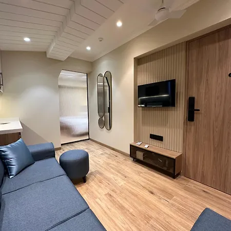 Rudraya Homes - Cozy Premium Serviced Apartments Khar - Next To Bandra Mumbai Exterior photo