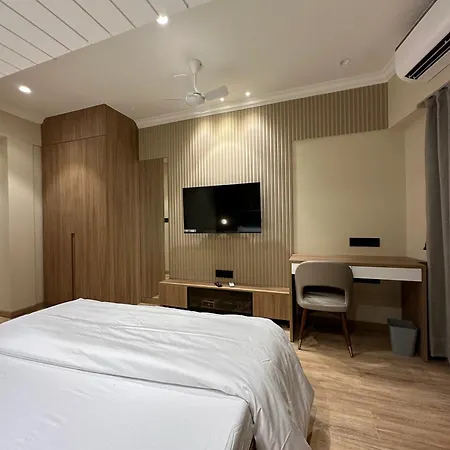 Rudraya Homes - Cozy Premium Serviced Apartments Khar - Next To Bandra Mumbai Exterior photo