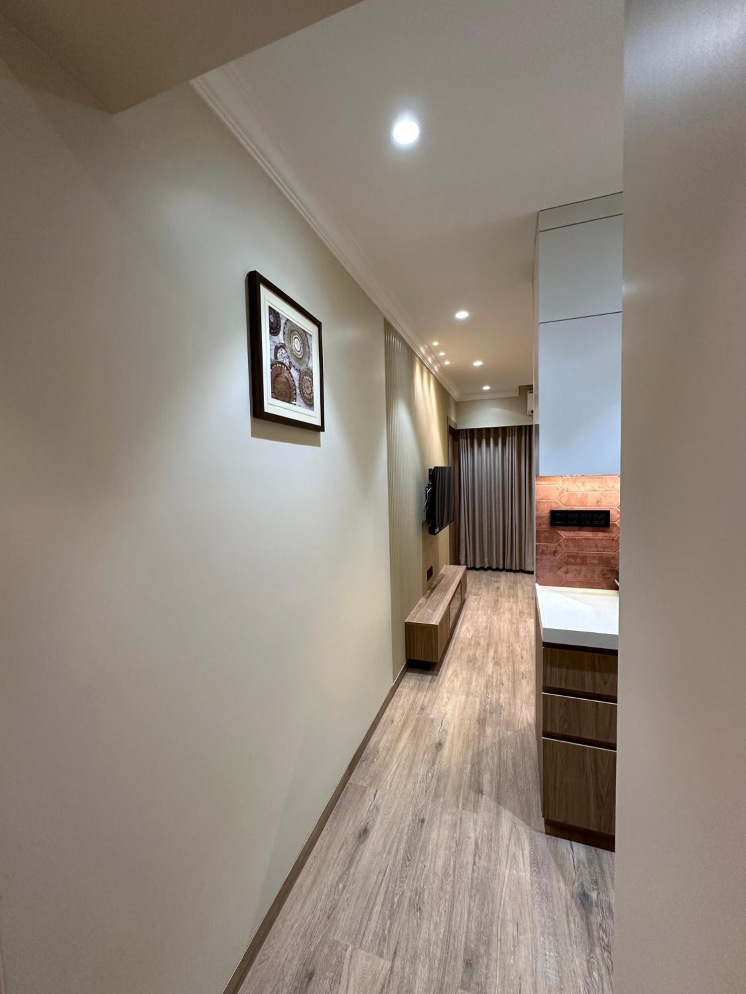 Apartment Rudraya Homes - Cozy Premium Serviced Khar - Next To Bandra Mumbai