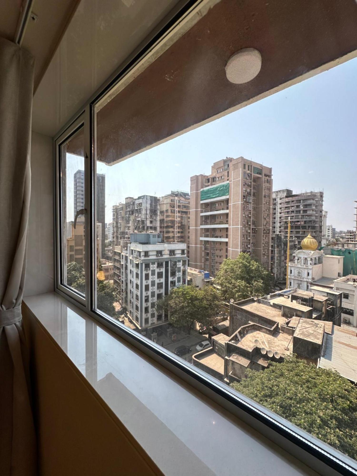 Rudraya Homes - Cozy Premium Serviced Khar - Next To Bandra Apartment Mumbai